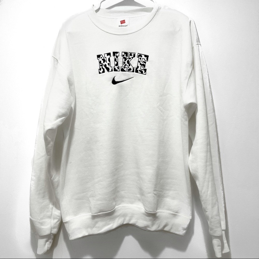 NIKE cow crewneck